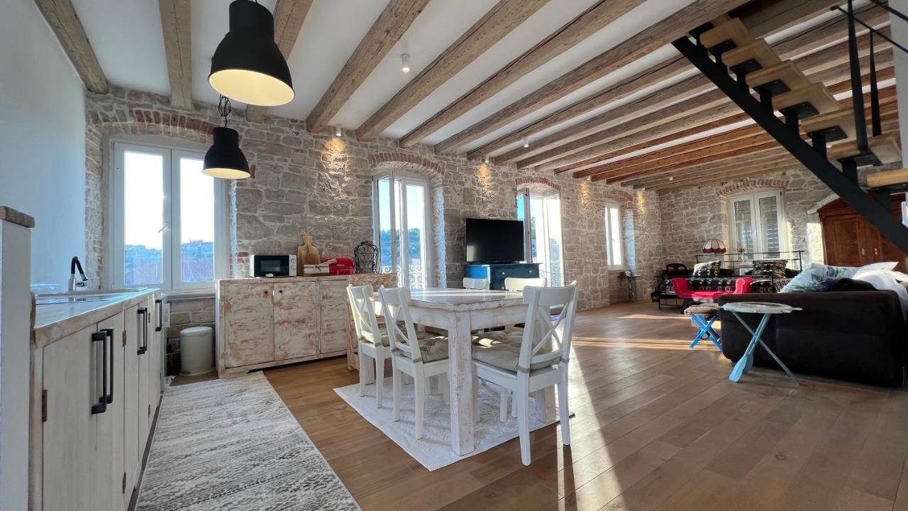 Apartamento Palazzo Di Toma Milna  Exterior foto